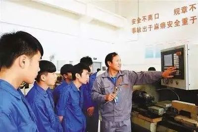 技能重塑與價(jià)值選擇 當(dāng)年輕人“逃離”工廠后的職業(yè)技能培訓(xùn)新路徑