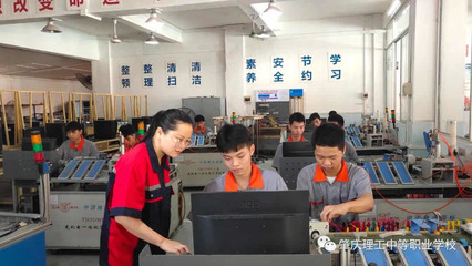 夯實專業(yè)基礎 苦練技能絕活——致乘風破浪的你